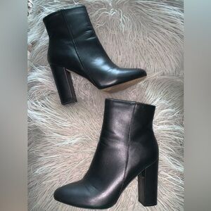 PrettyLittleThing Sleek Black Heeled Boots
